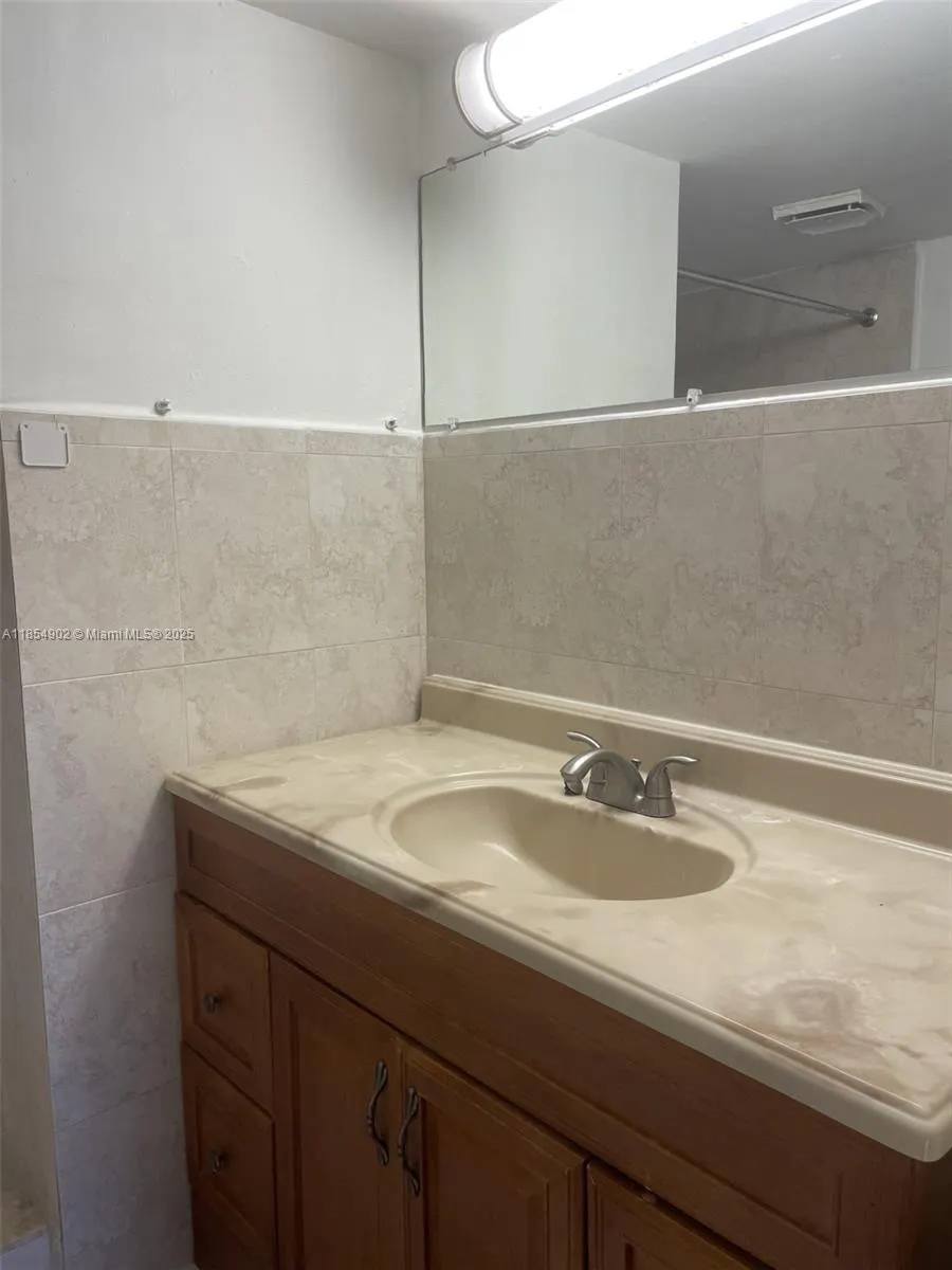 8285 Sunrise Lakes Blvd, #202