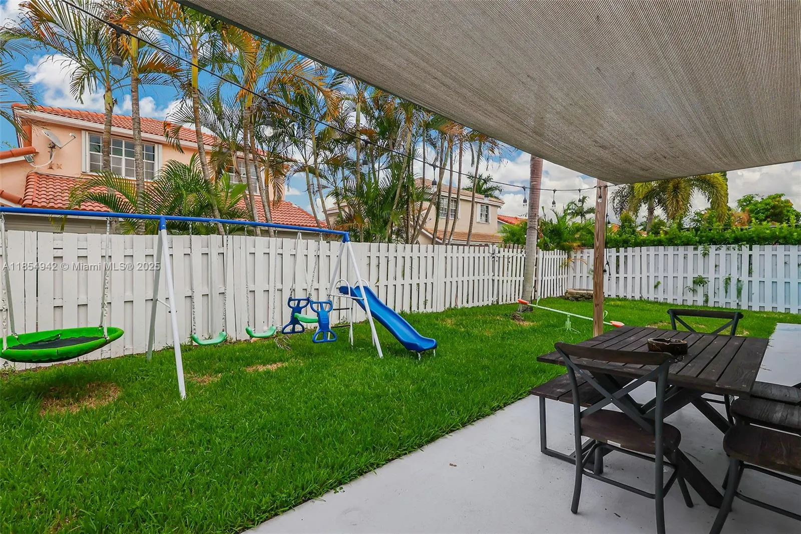 1356 NW 129th Way