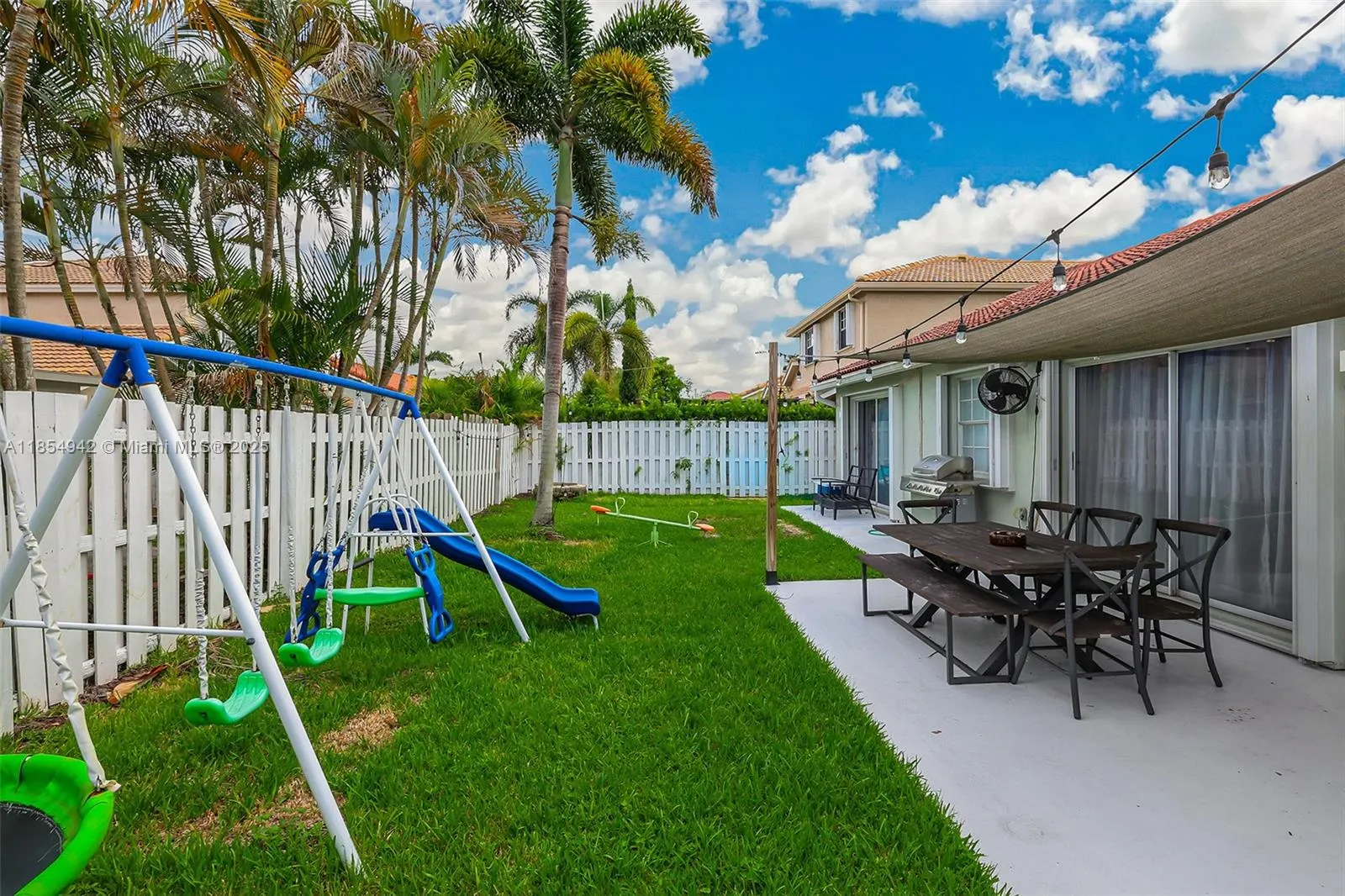 1356 NW 129th Way