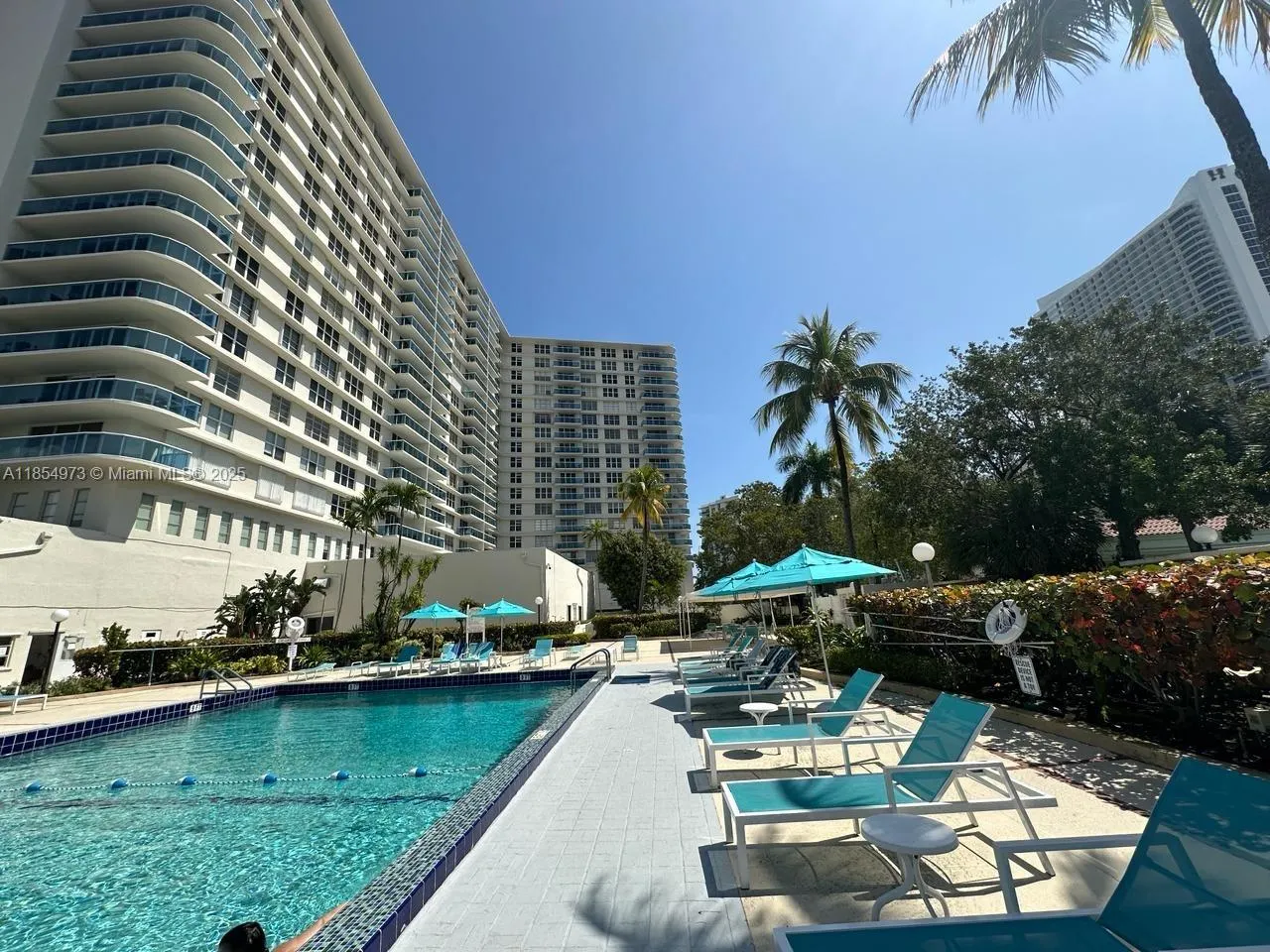 3800 S Ocean Dr, #1808