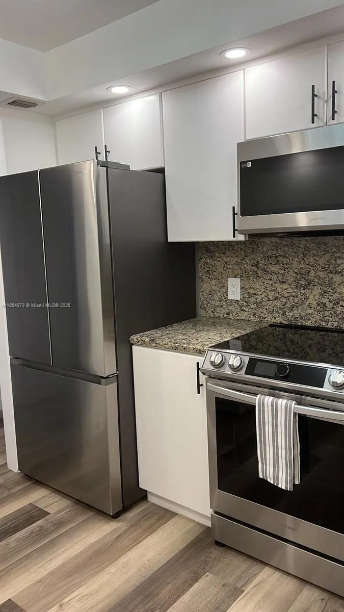 3800 S Ocean Dr, #1808
