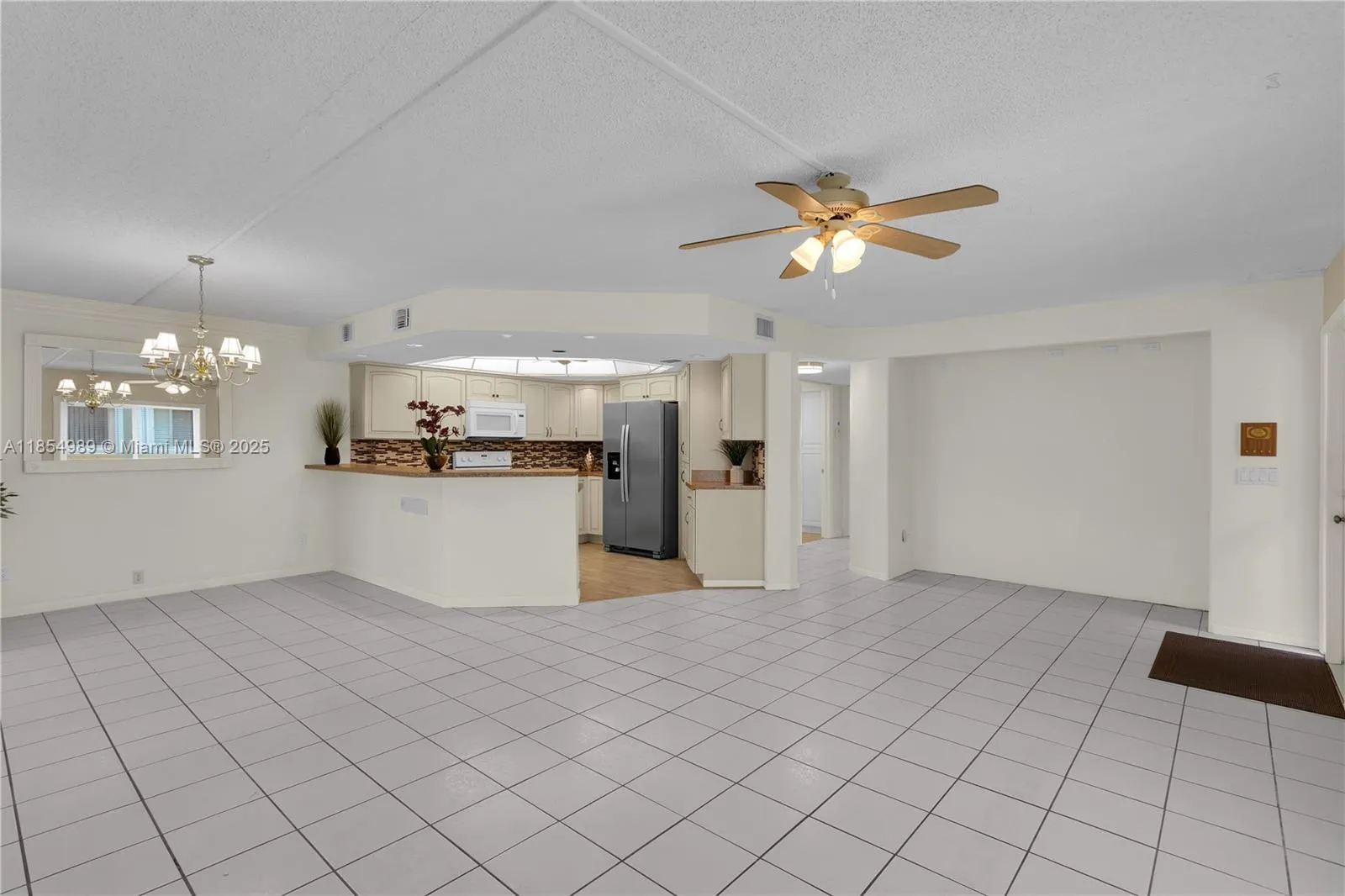 1409 SE 46TH LN, #105