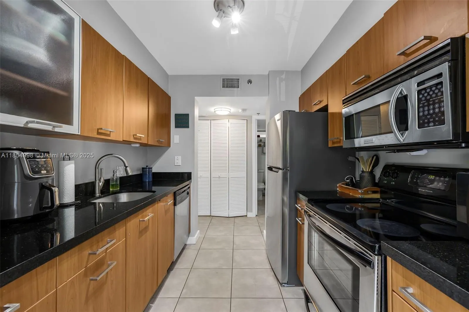650 NE 64th St, #G304