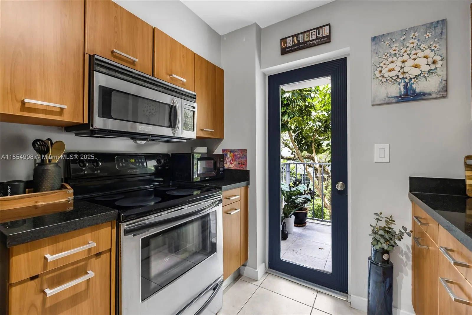 650 NE 64th St, #G304