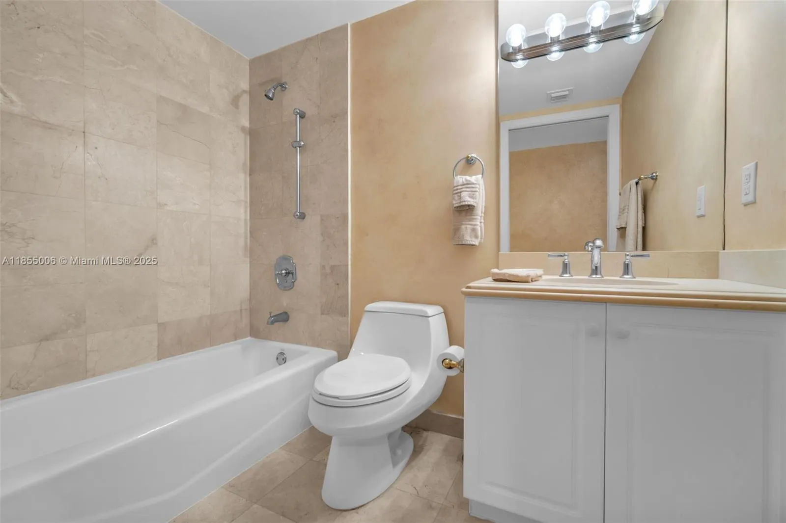 9595 Collins Ave, #N9-A