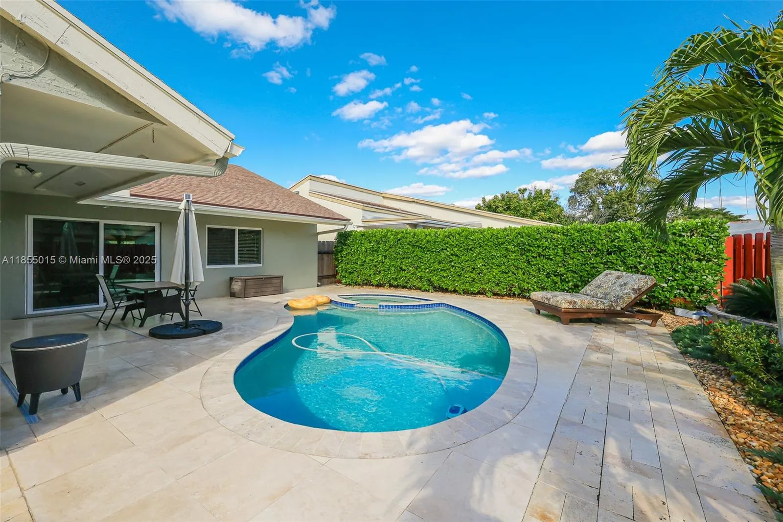 16780 Redwood Way
