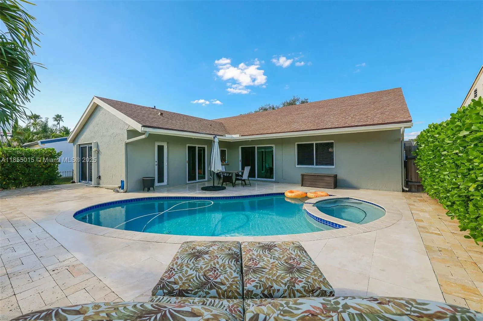16780 Redwood Way