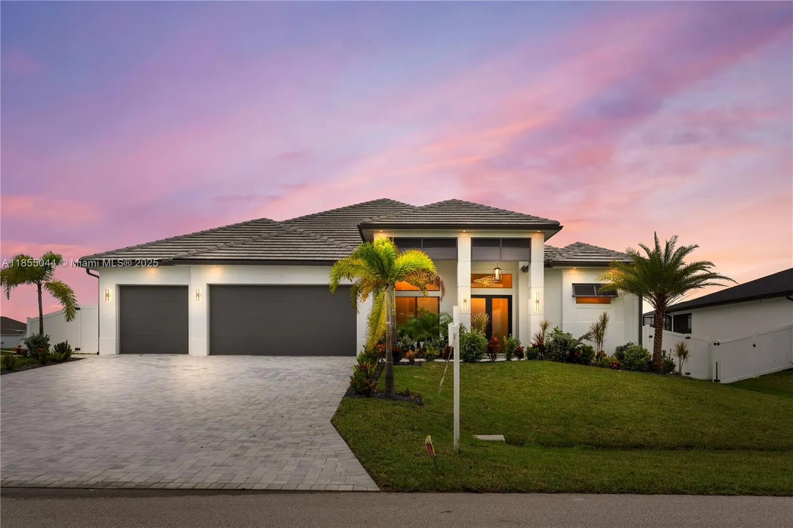 5 SW 37TH AVE