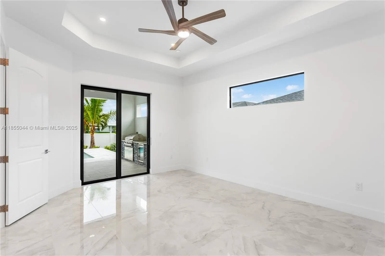 5 SW 37TH AVE