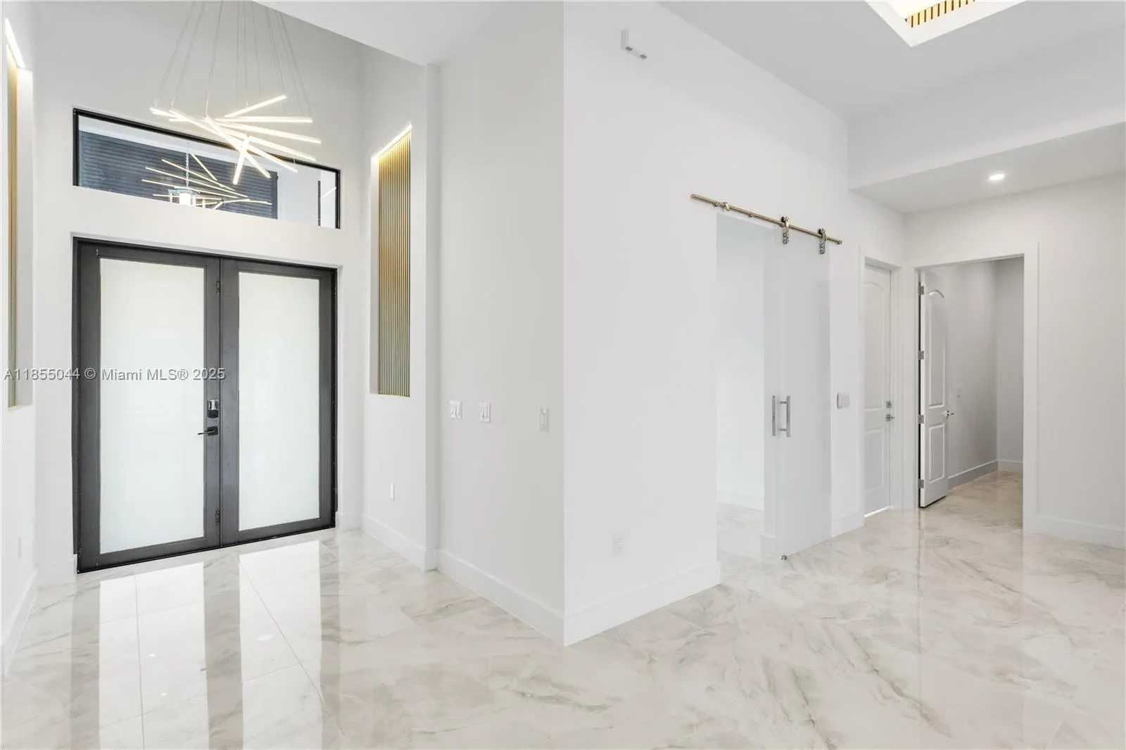 5 SW 37TH AVE