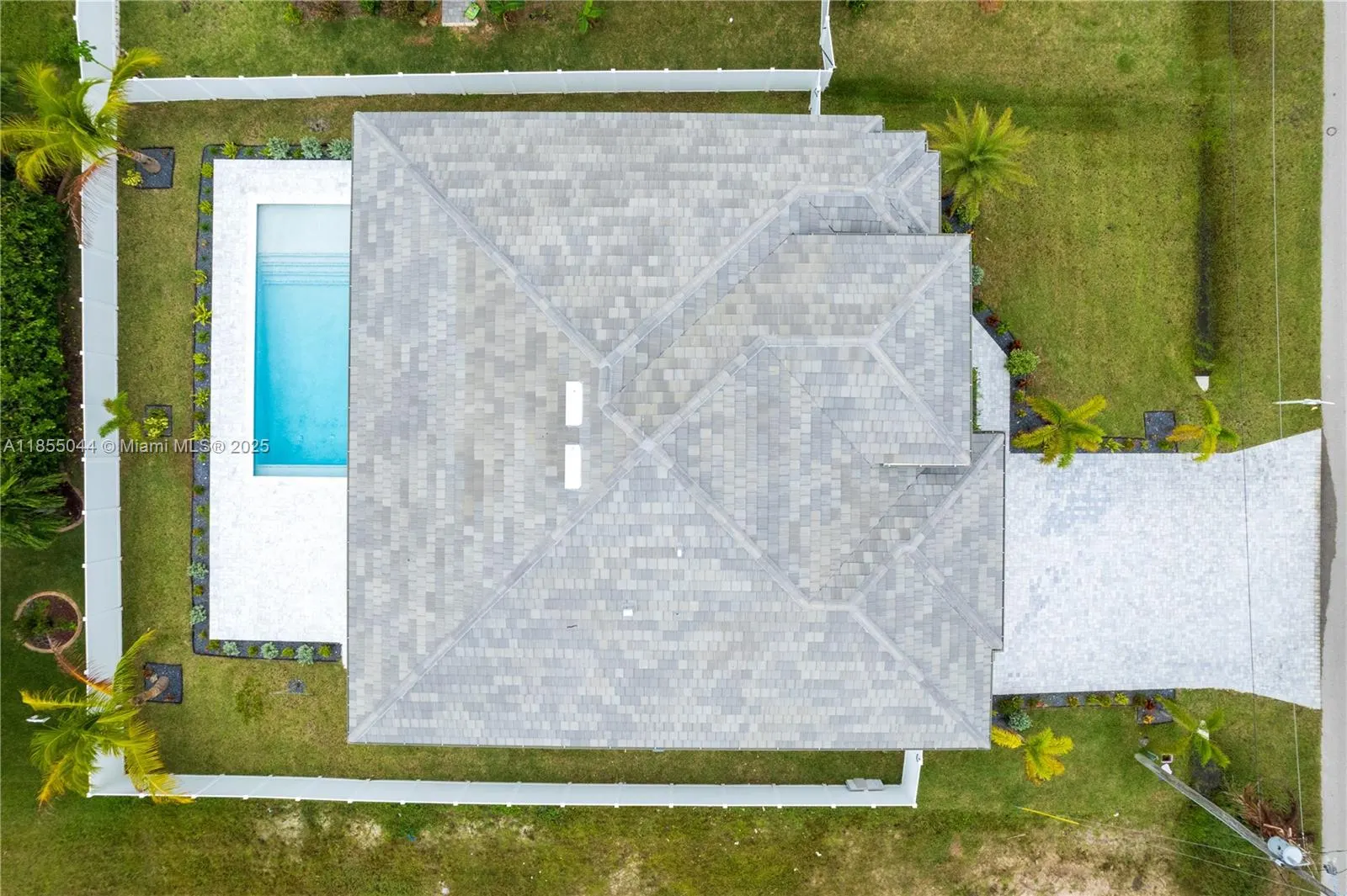5 SW 37TH AVE