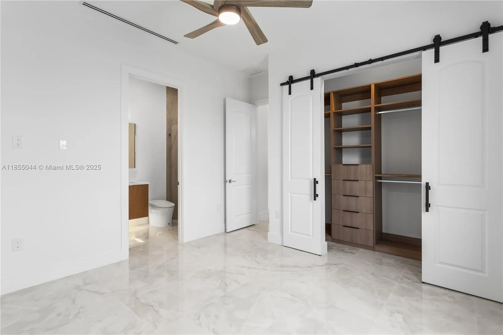 5 SW 37TH AVE