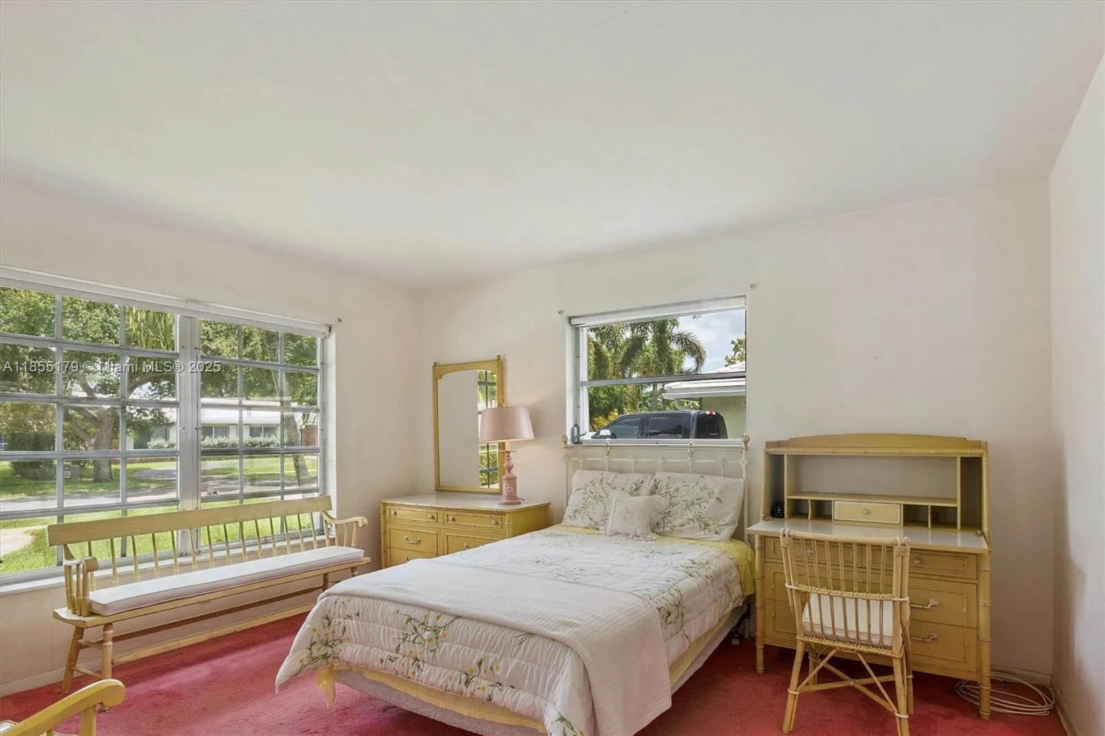 6100 SW 8th Ct