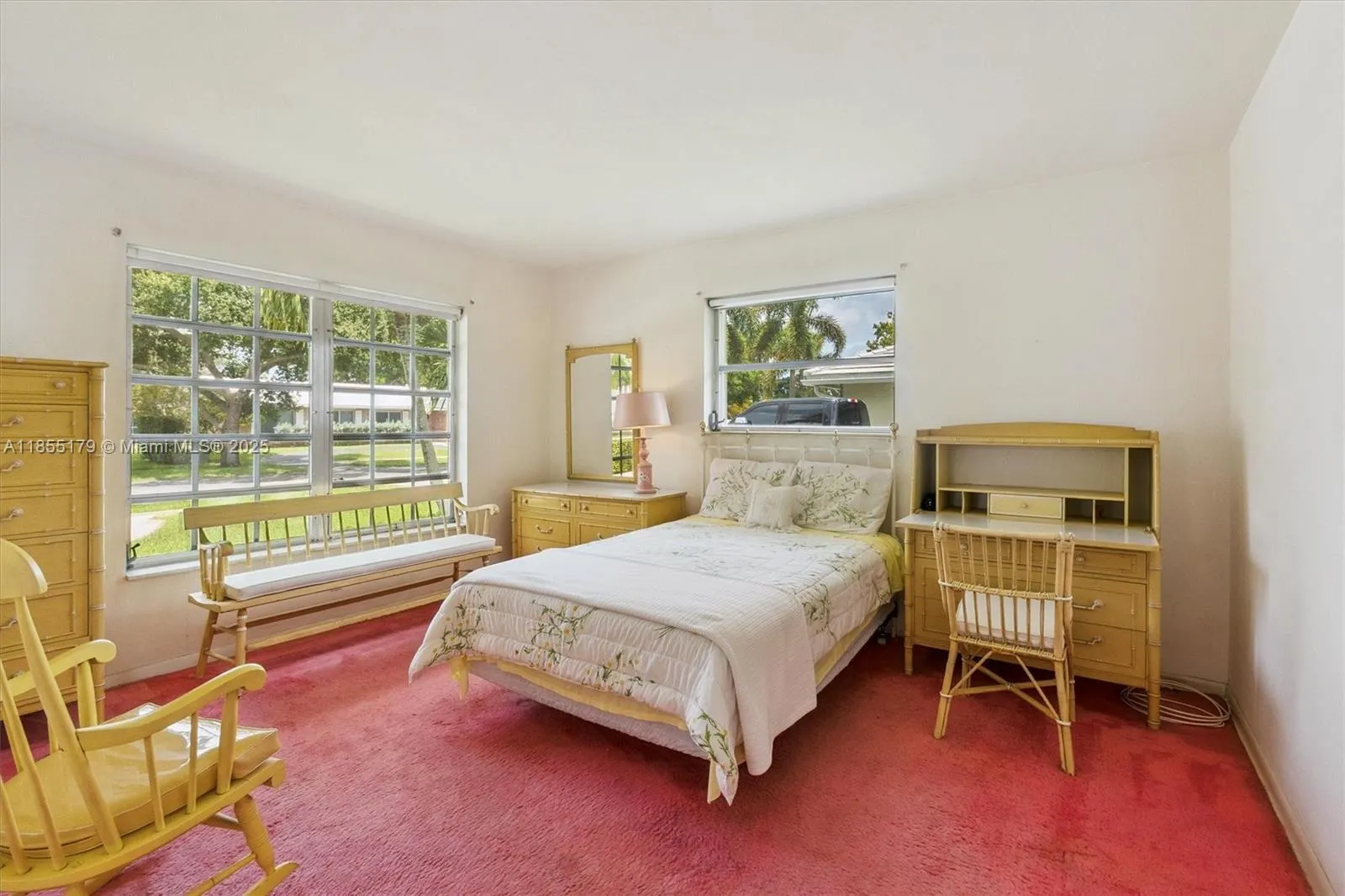 6100 SW 8th Ct