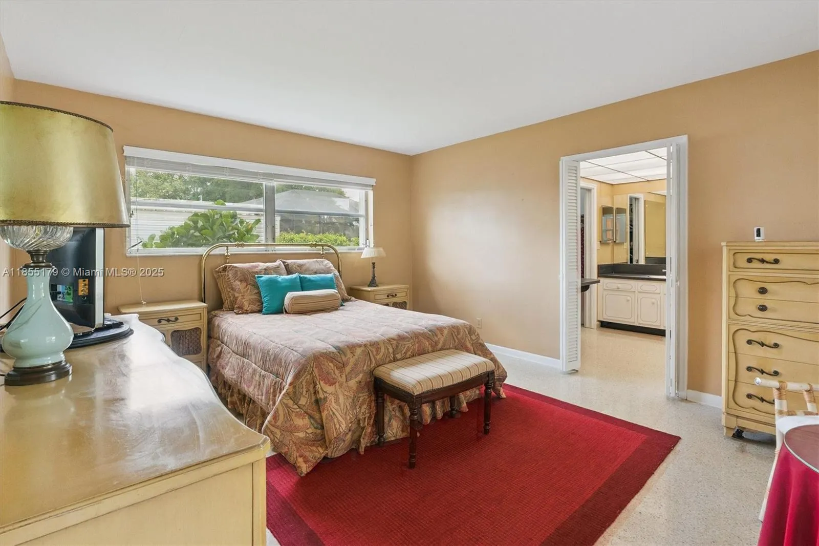 6100 SW 8th Ct