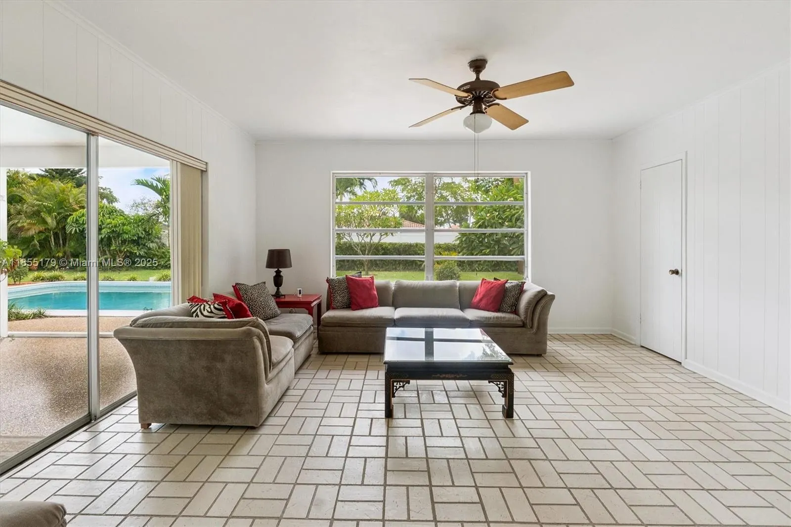 6100 SW 8th Ct