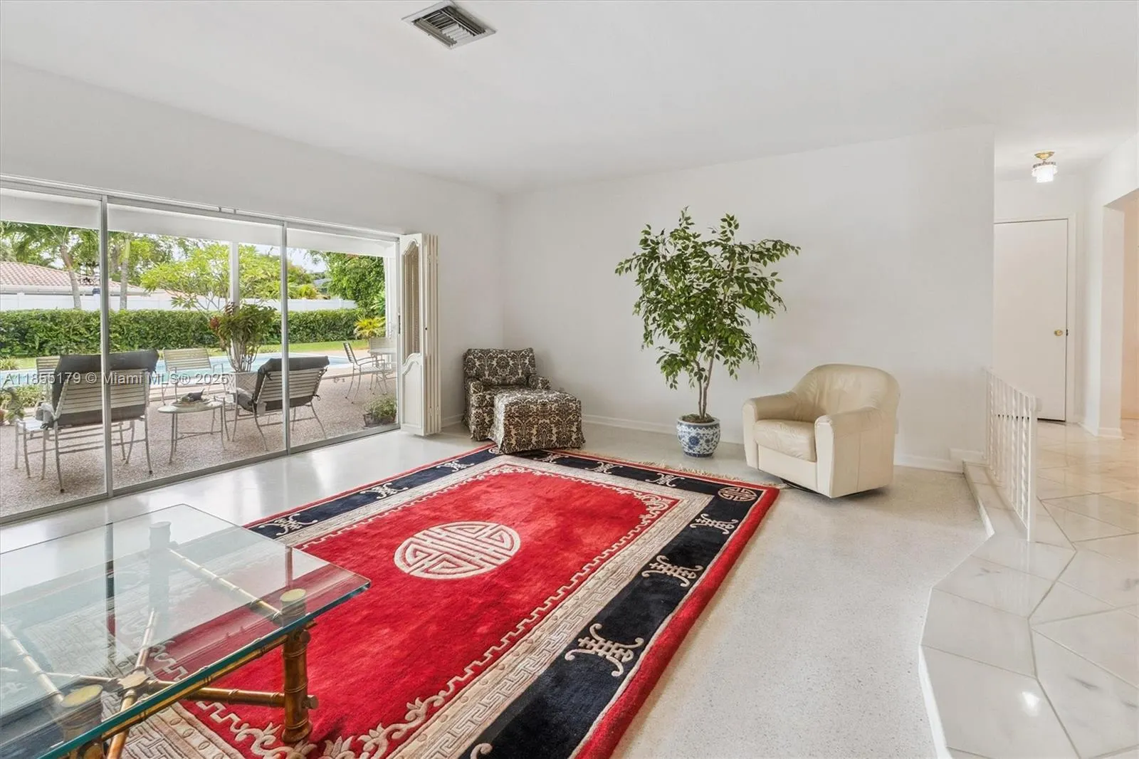 6100 SW 8th Ct