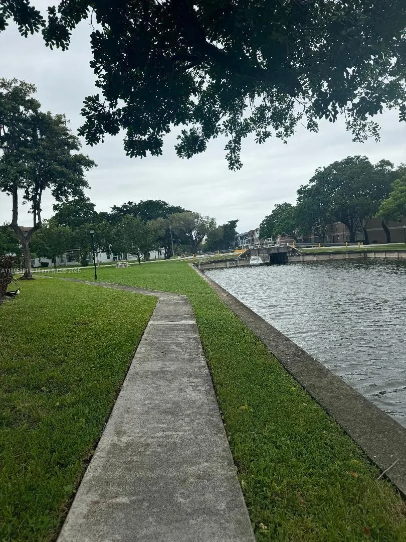 8311 Sands Point Blvd, #R105