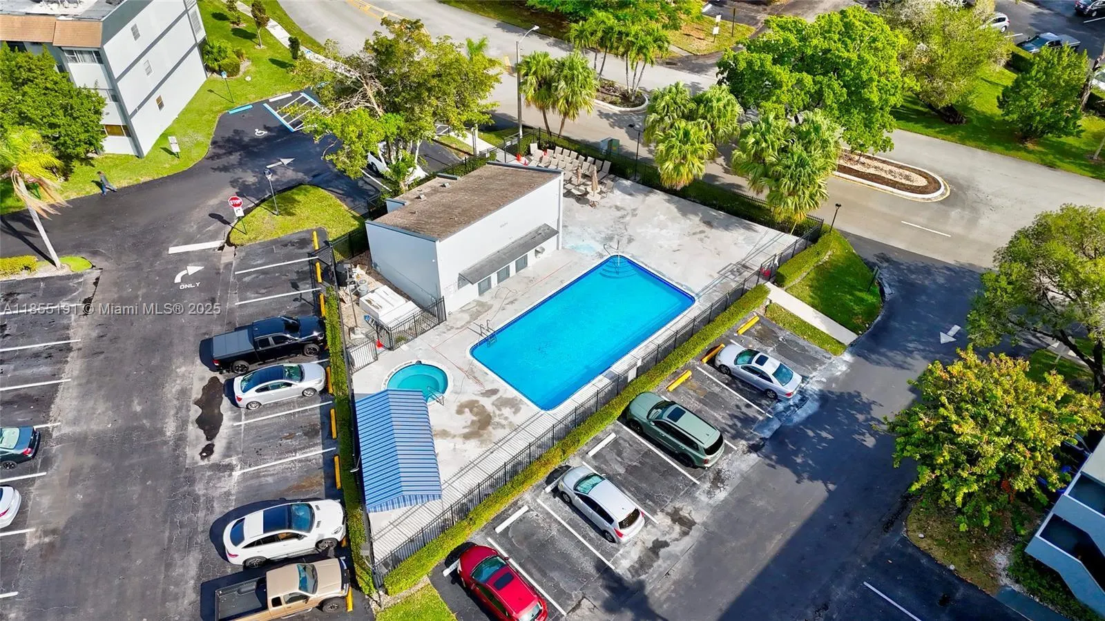 8311 Sands Point Blvd, #R105