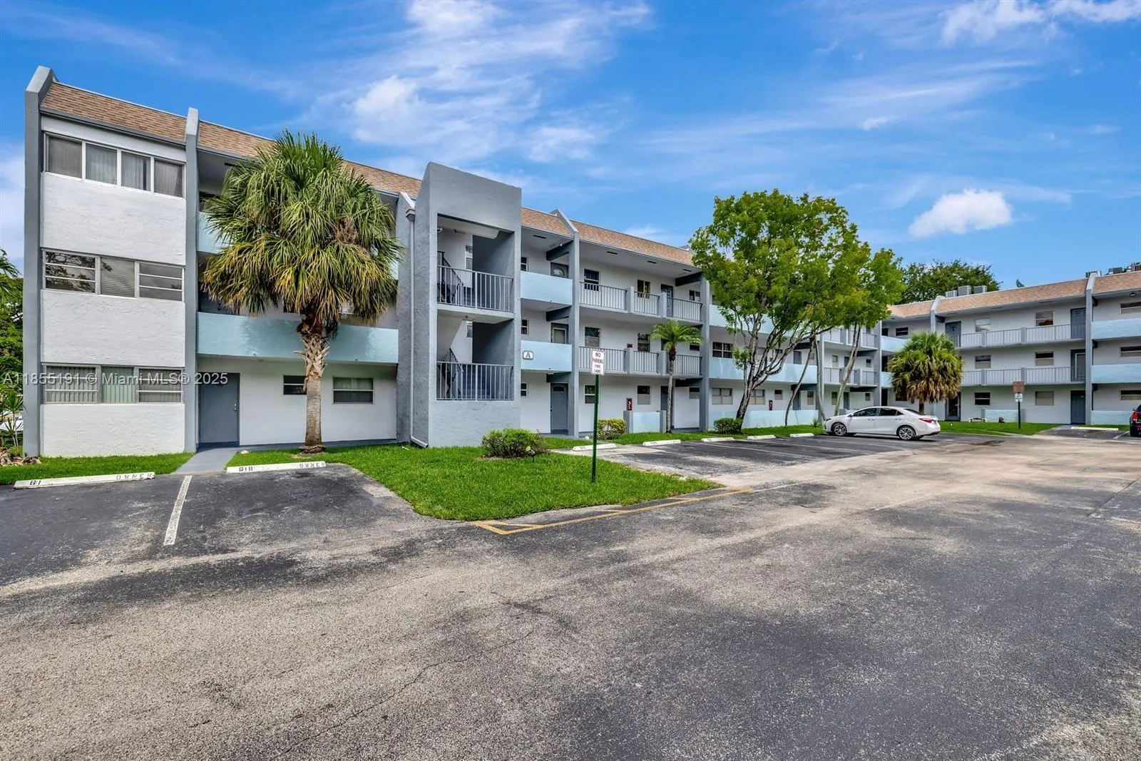 8311 Sands Point Blvd, #R105