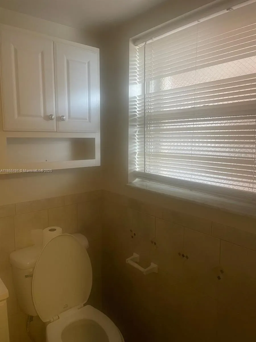 8311 Sands Point Blvd, #R105