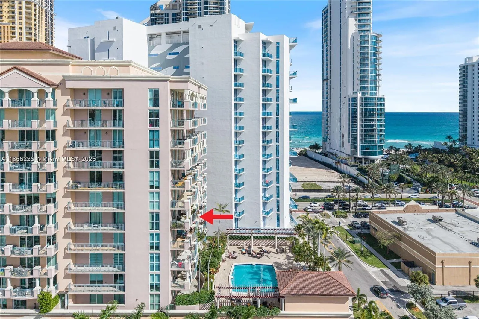 17555 Atlantic Blvd, #902