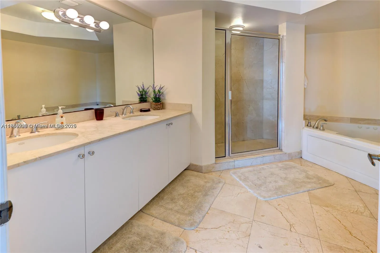 17555 Atlantic Blvd, #902