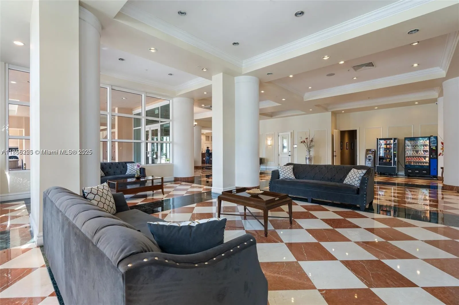 17555 Atlantic Blvd, #902