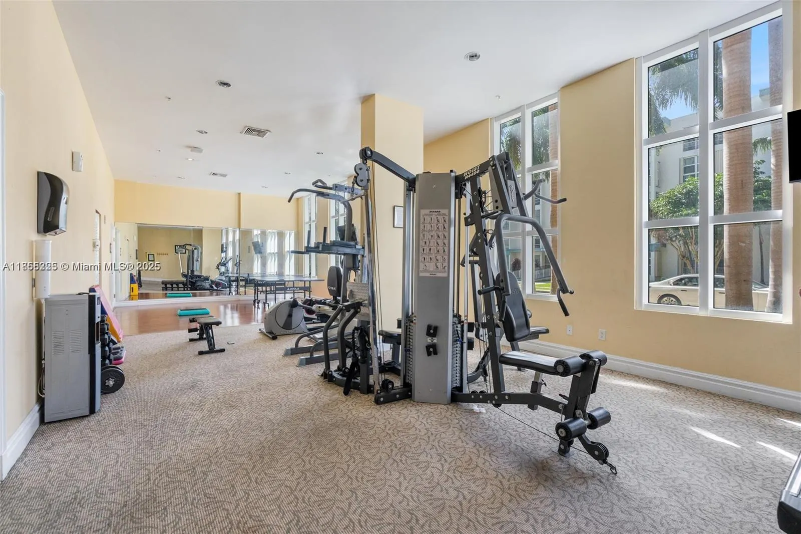 17555 Atlantic Blvd, #902