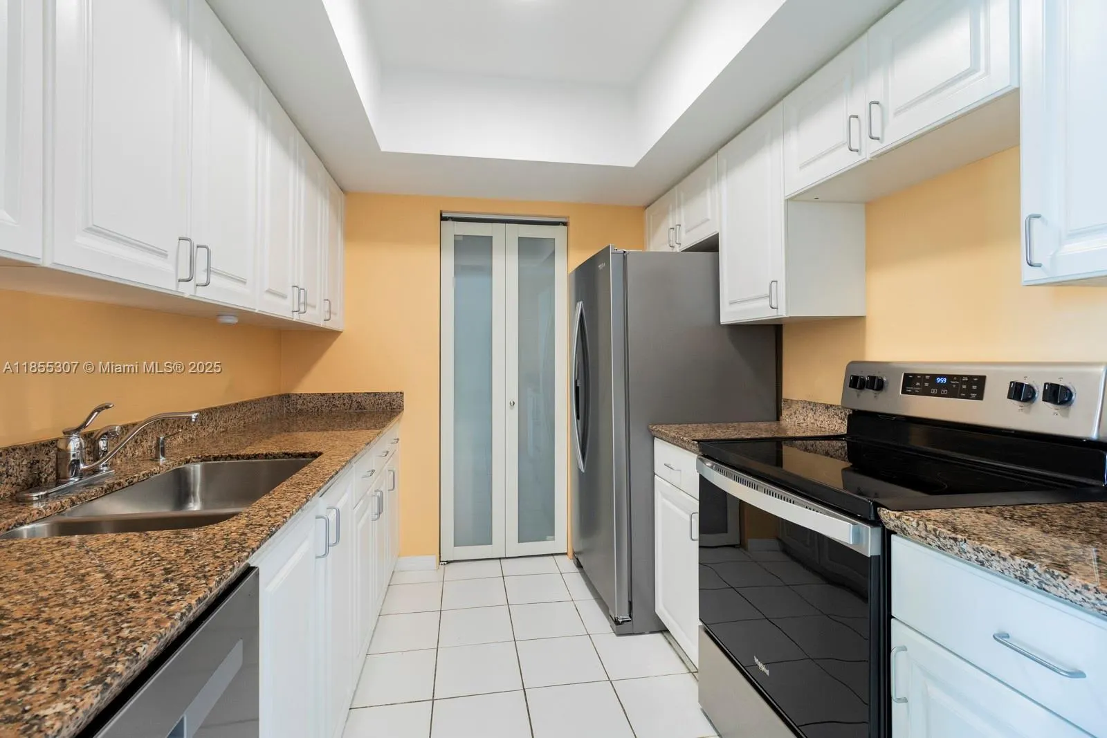 90 Alton Rd, #1005