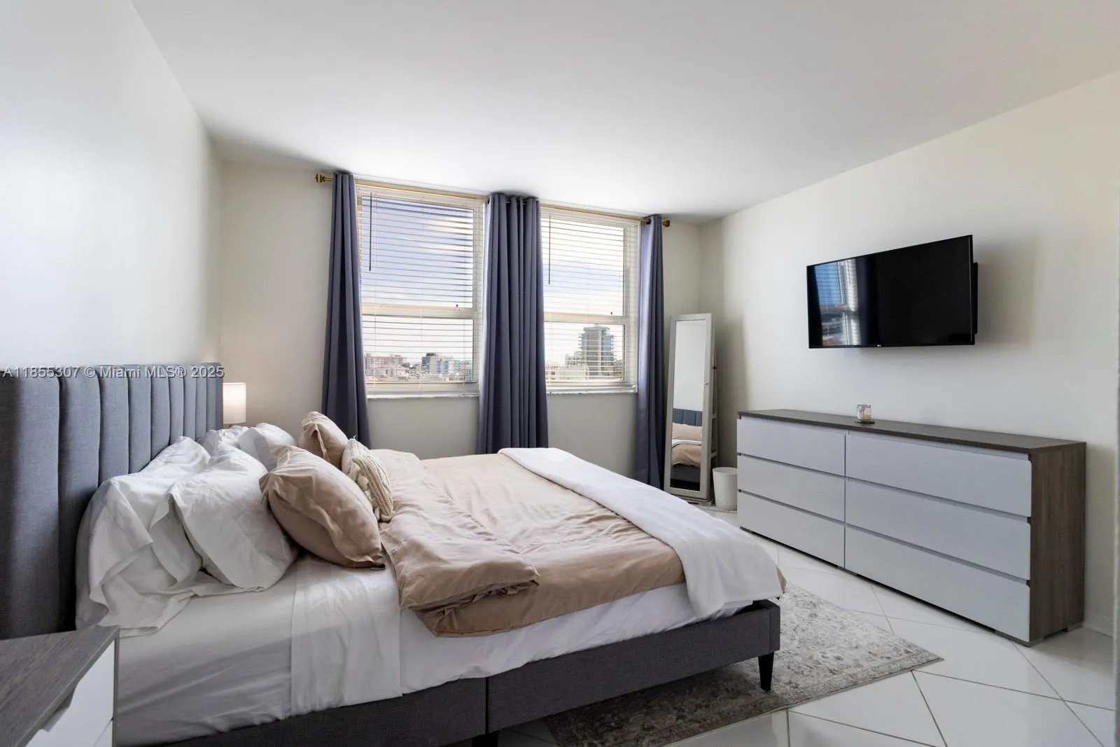 90 Alton Rd, #1005