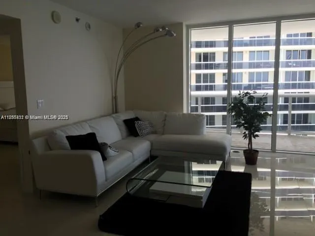 1850 S Ocean Dr, #3210