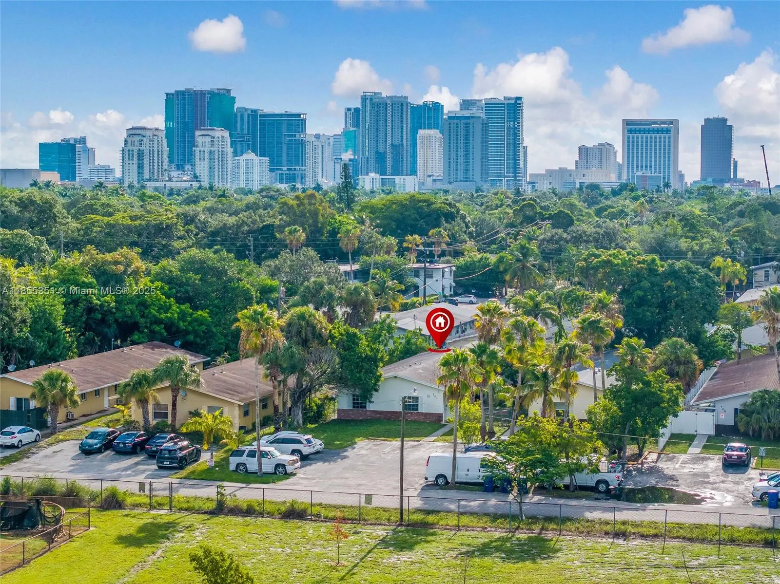 700 SW 16th Ave