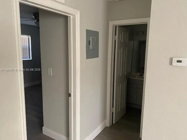 700 SW 16th Ave