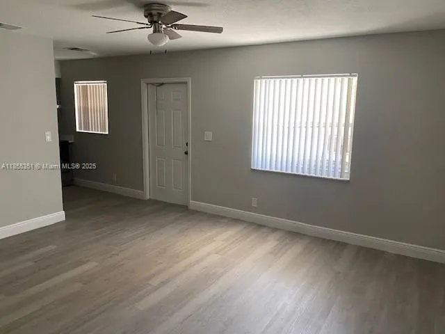 700 SW 16th Ave