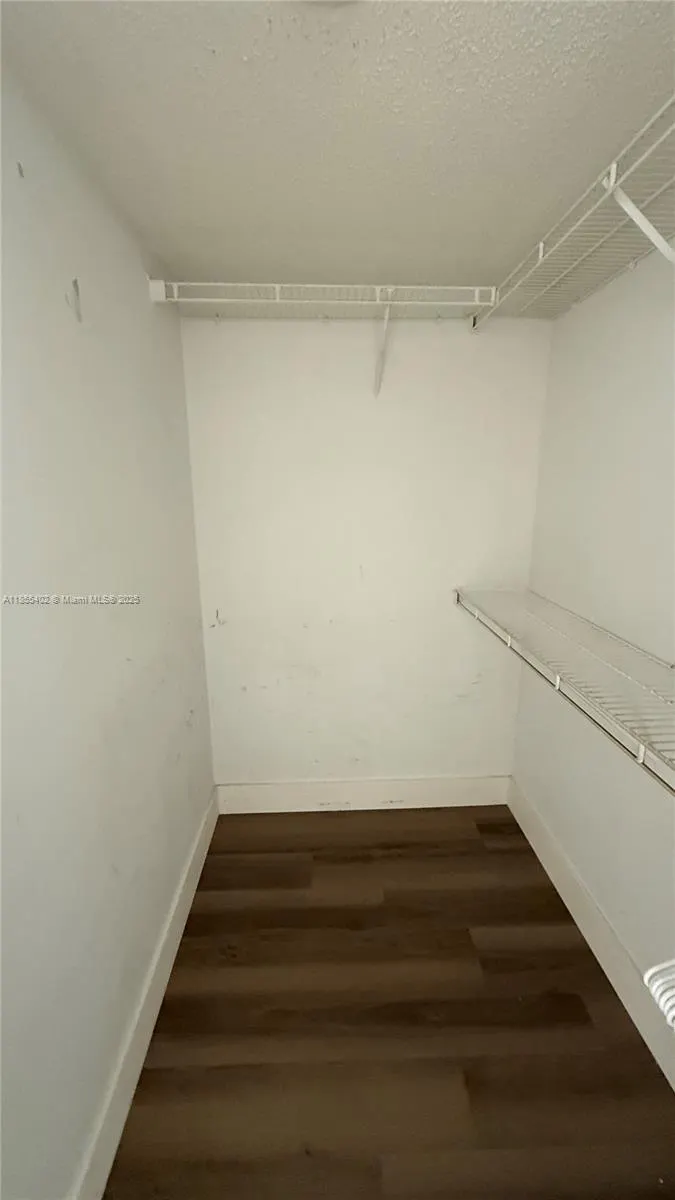 2009 SE 10th Ave, #303
