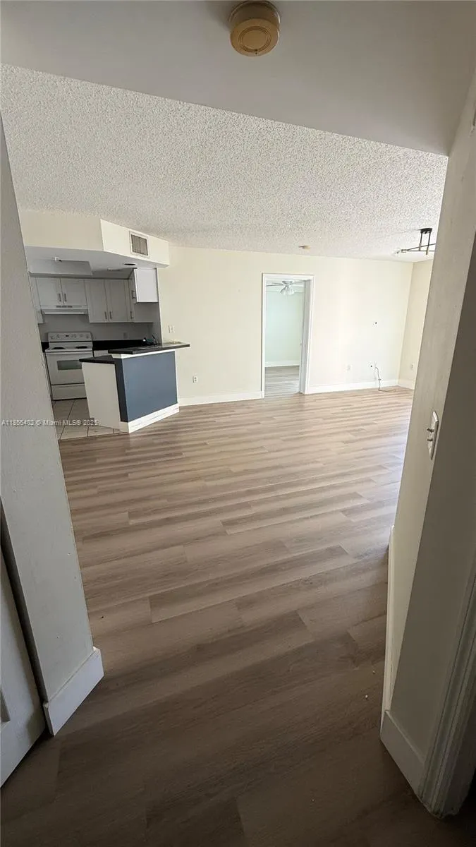 2009 SE 10th Ave, #303