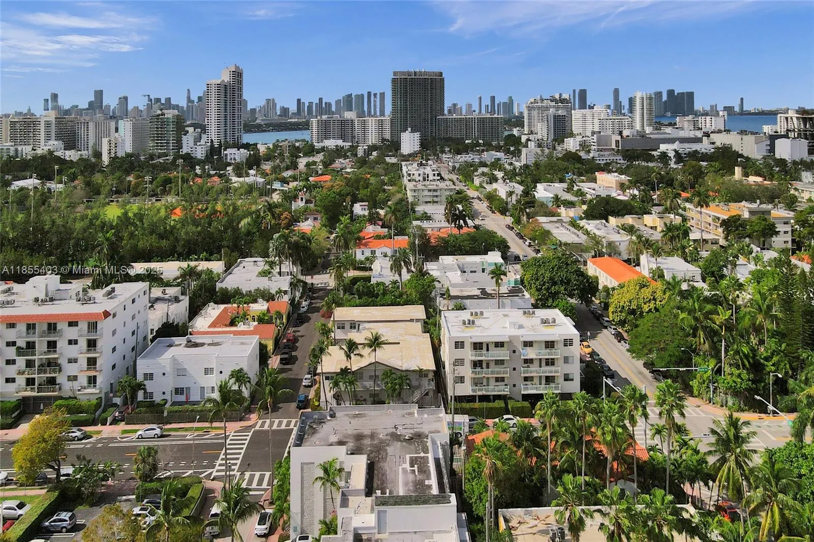 717 Espanola Way, #204