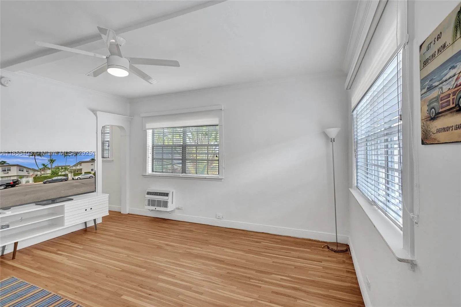 717 Espanola Way, #204