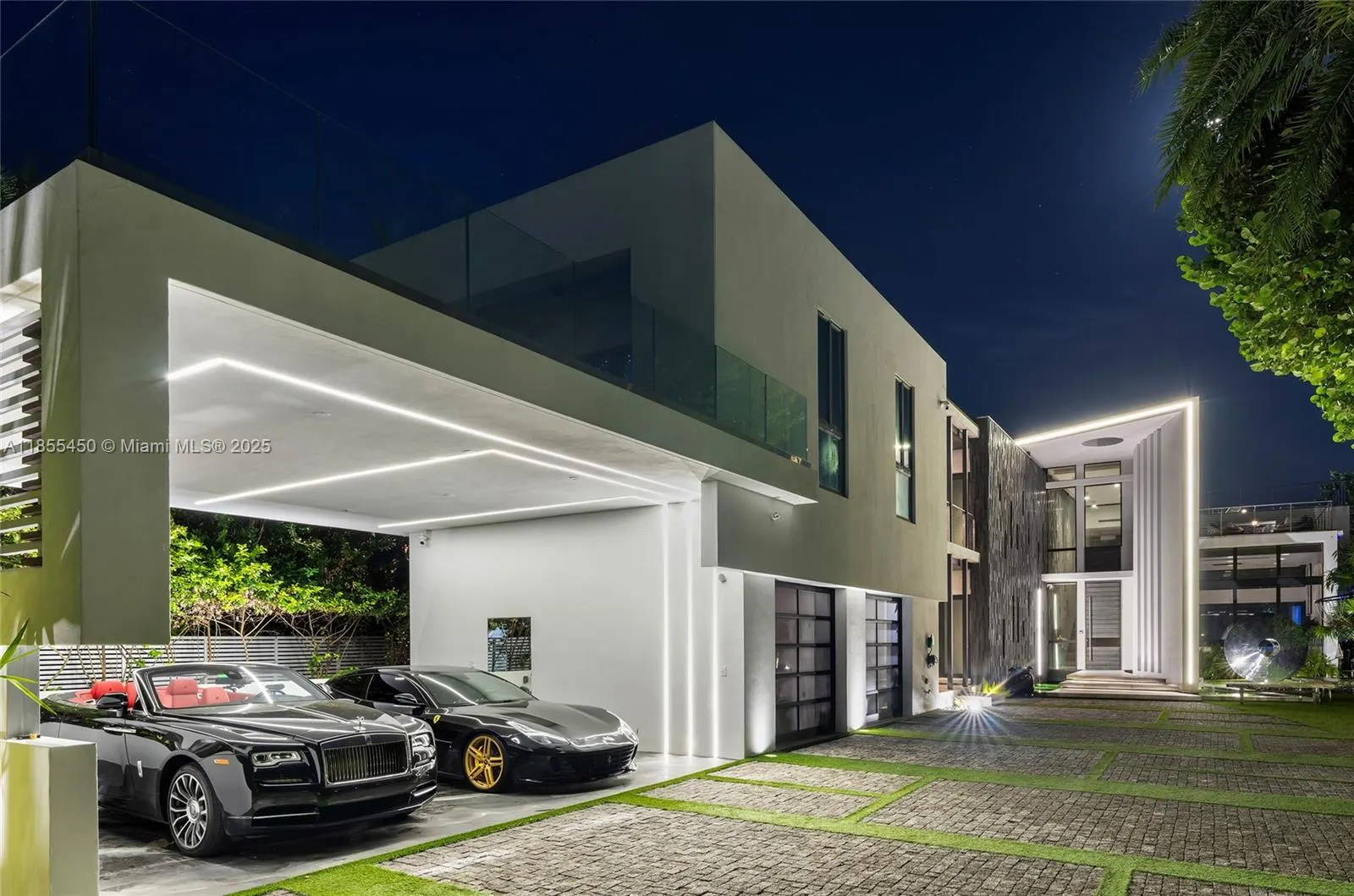 528 Lakeview Ct