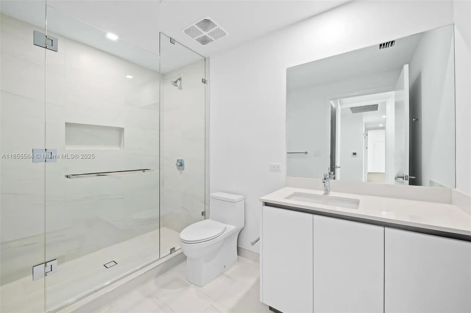 900 N Ocean Blvd, #801