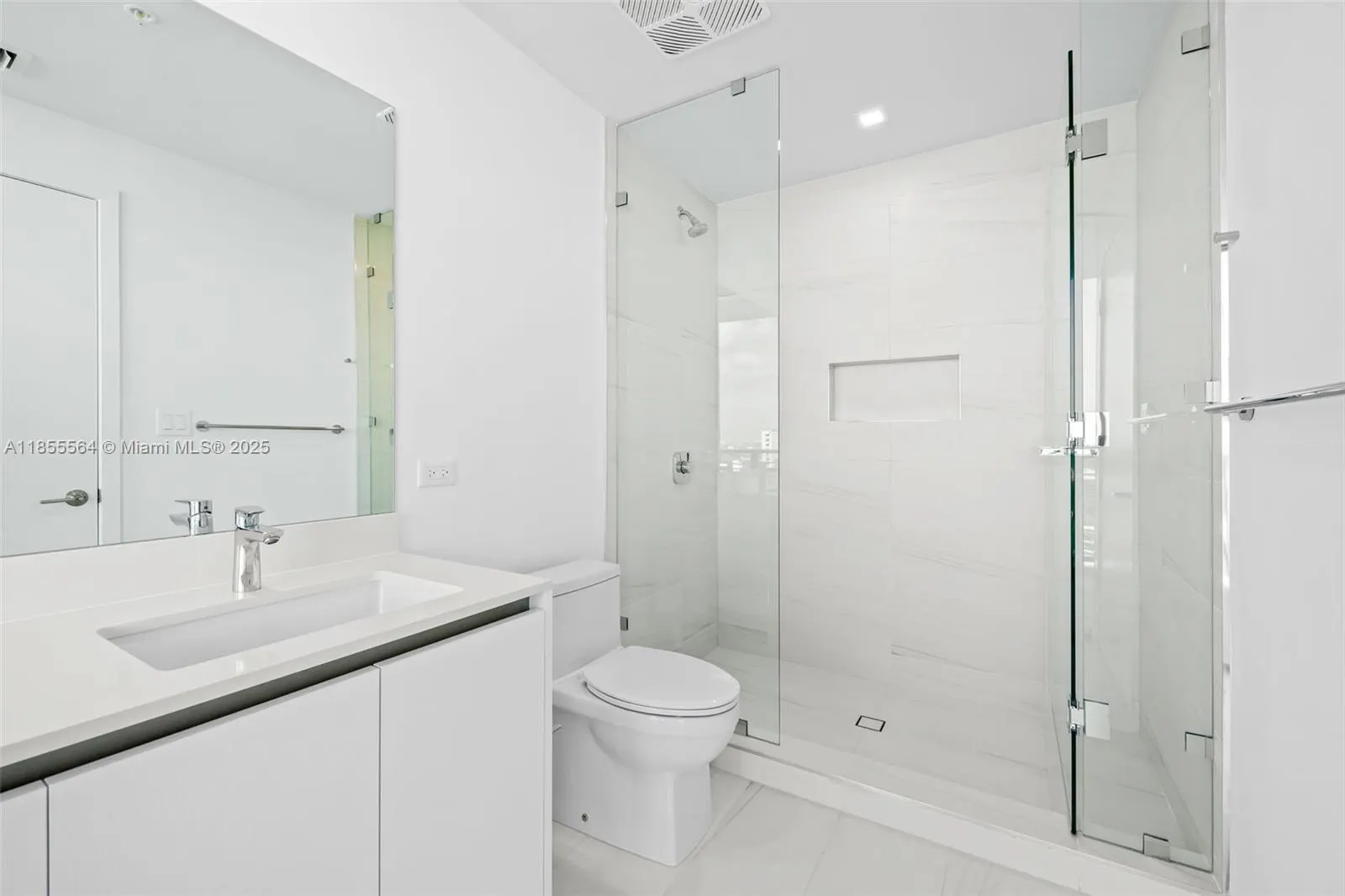 900 N Ocean Blvd, #801