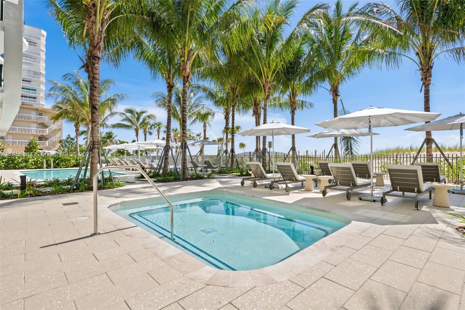 900 N Ocean Blvd, #801