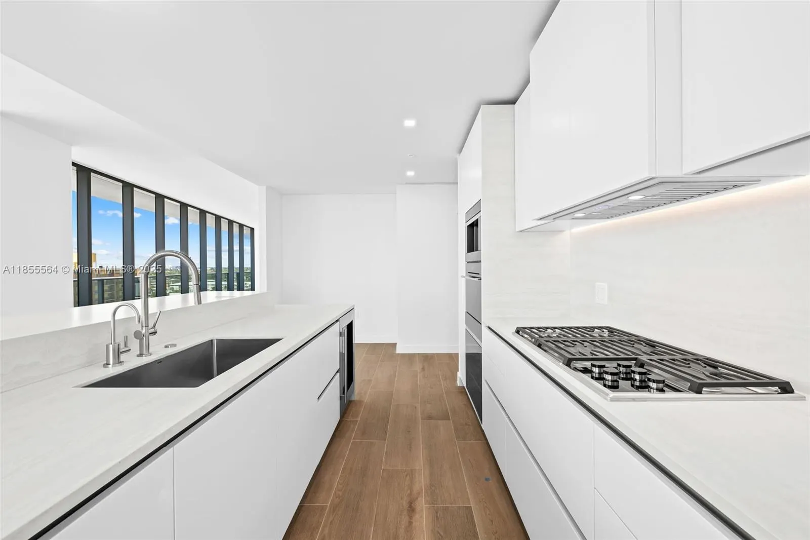900 N Ocean Blvd, #801