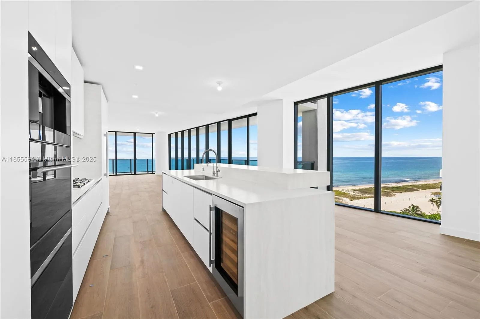 900 N Ocean Blvd, #801