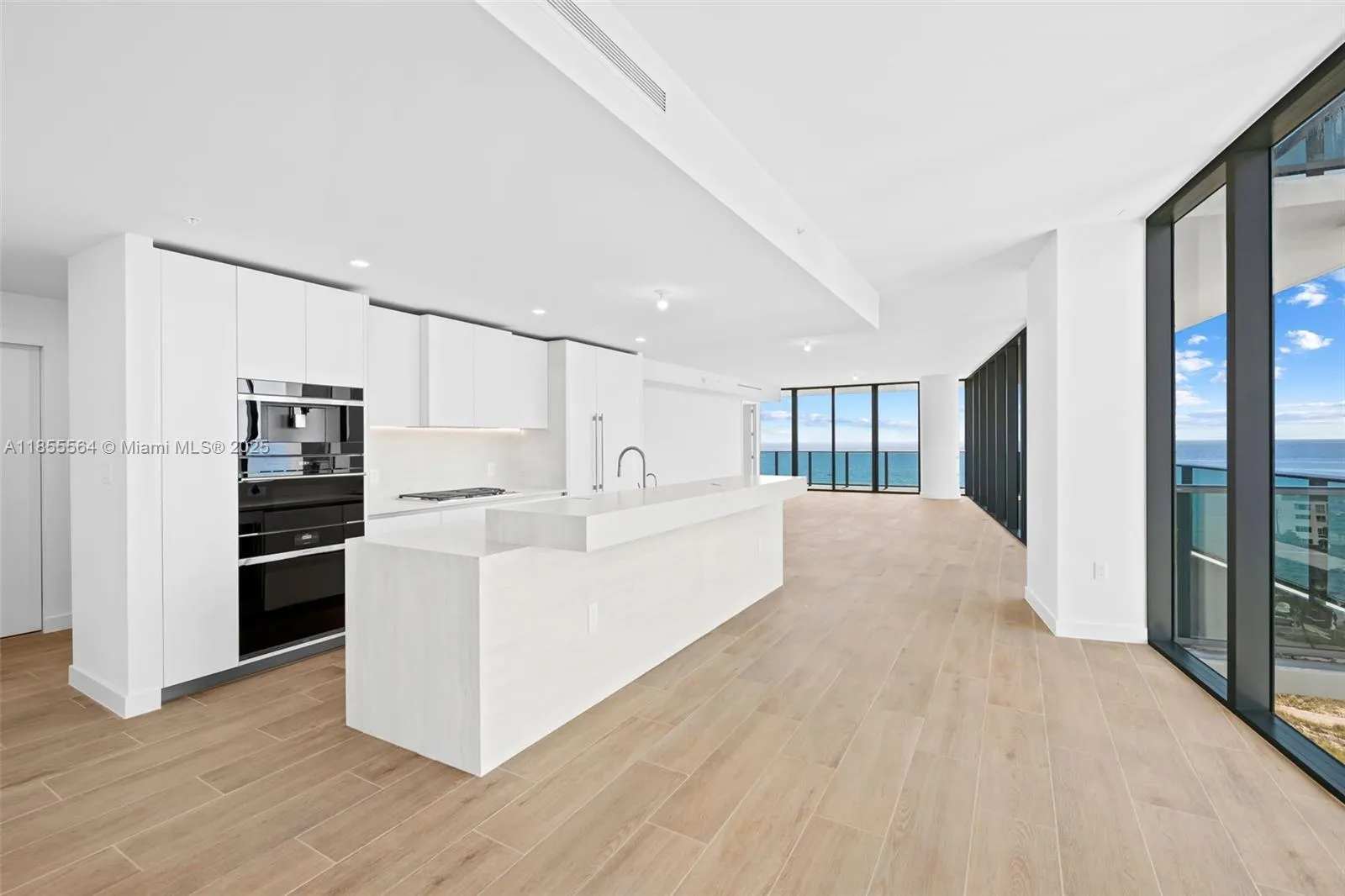900 N Ocean Blvd, #801