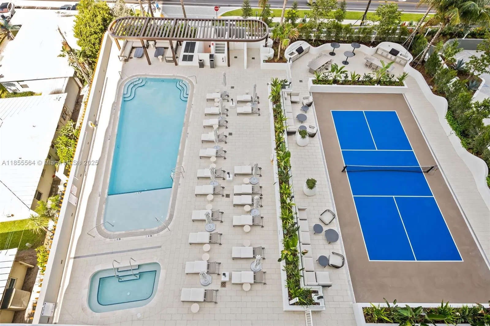 900 N Ocean Blvd, #801