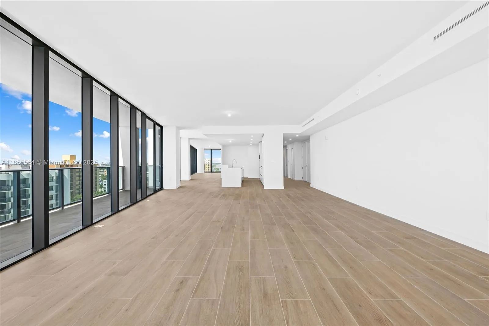 900 N Ocean Blvd, #801