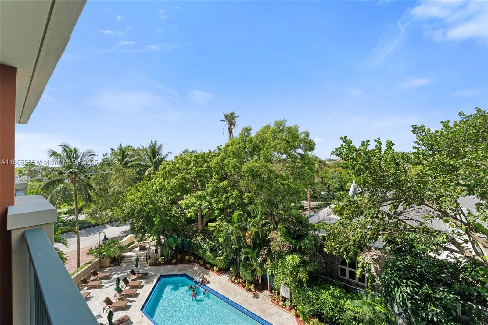 2951 S Bayshore Dr, #506