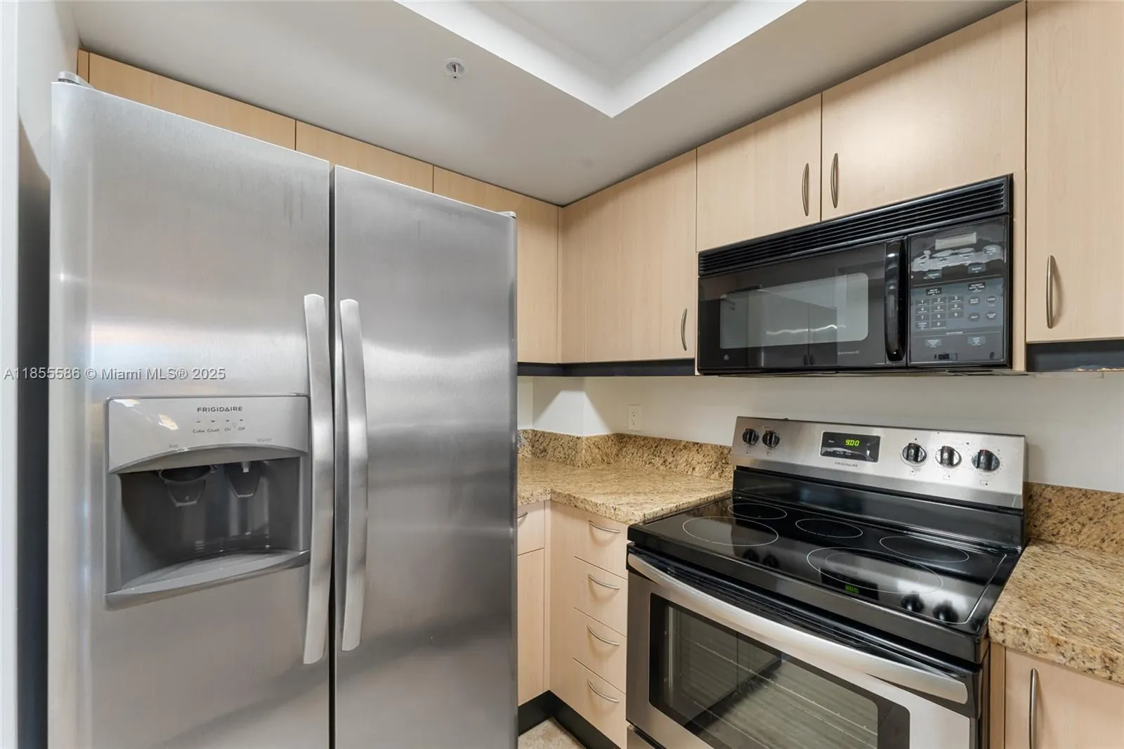 2951 S Bayshore Dr, #506